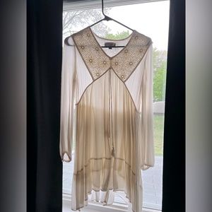 White summery flowy dress! Target brand Knox rose. Size medium